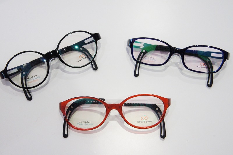 TOMATO GLASSES(トマトグラッシーズ)のメガネ