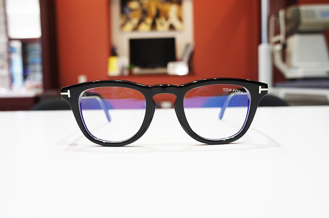 TOM FORD(トムフォード) TF5488-B 001