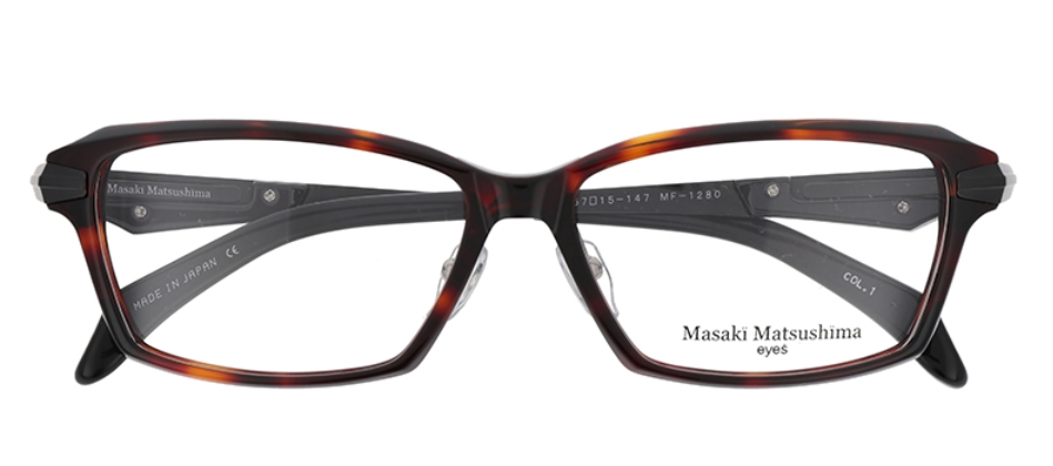 リビングの松永さんで中島健人さんが着用している、マサキマツシマのメガネ「MF-1280 COL.01」