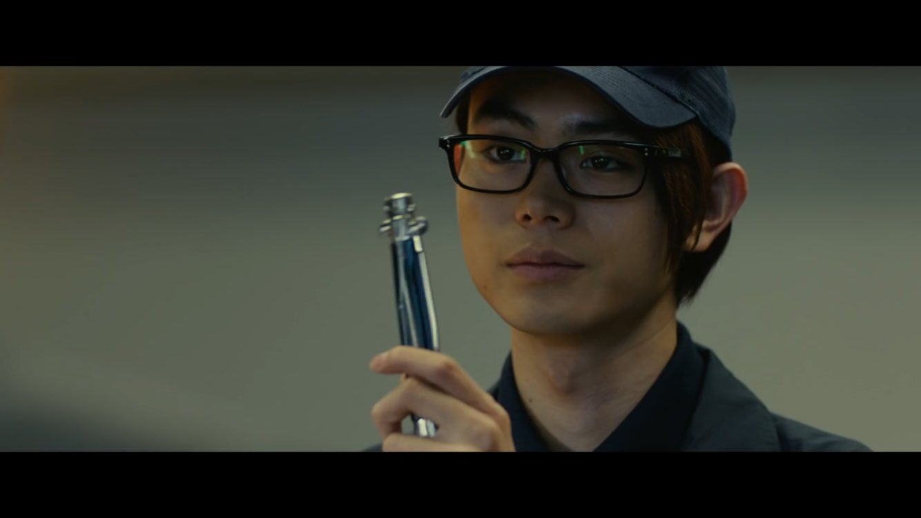 映画「デスノート」で着用メガネ「OLIVER PEOPLES DENISON-J BK」