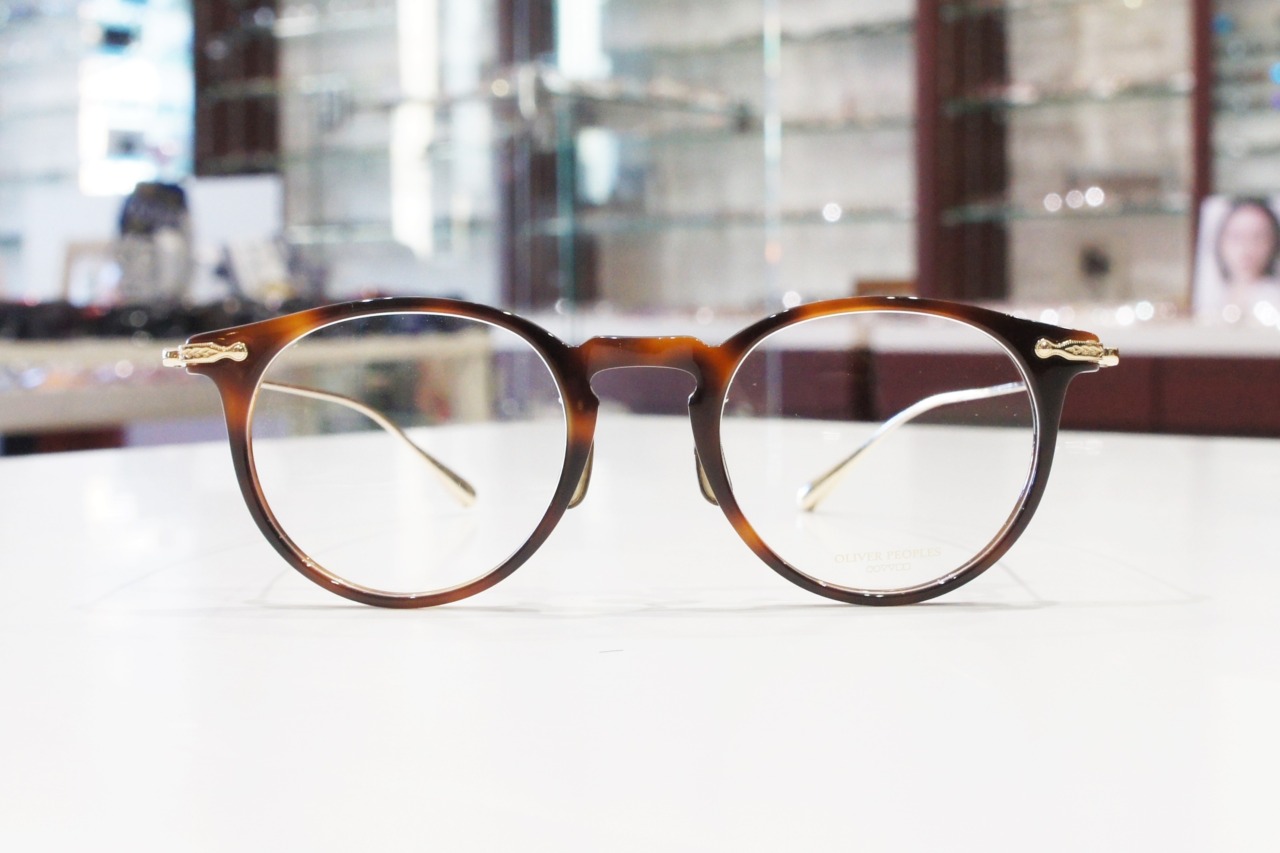 OLIVER PEOPLES『Marret（マレット）』のトータスカラー