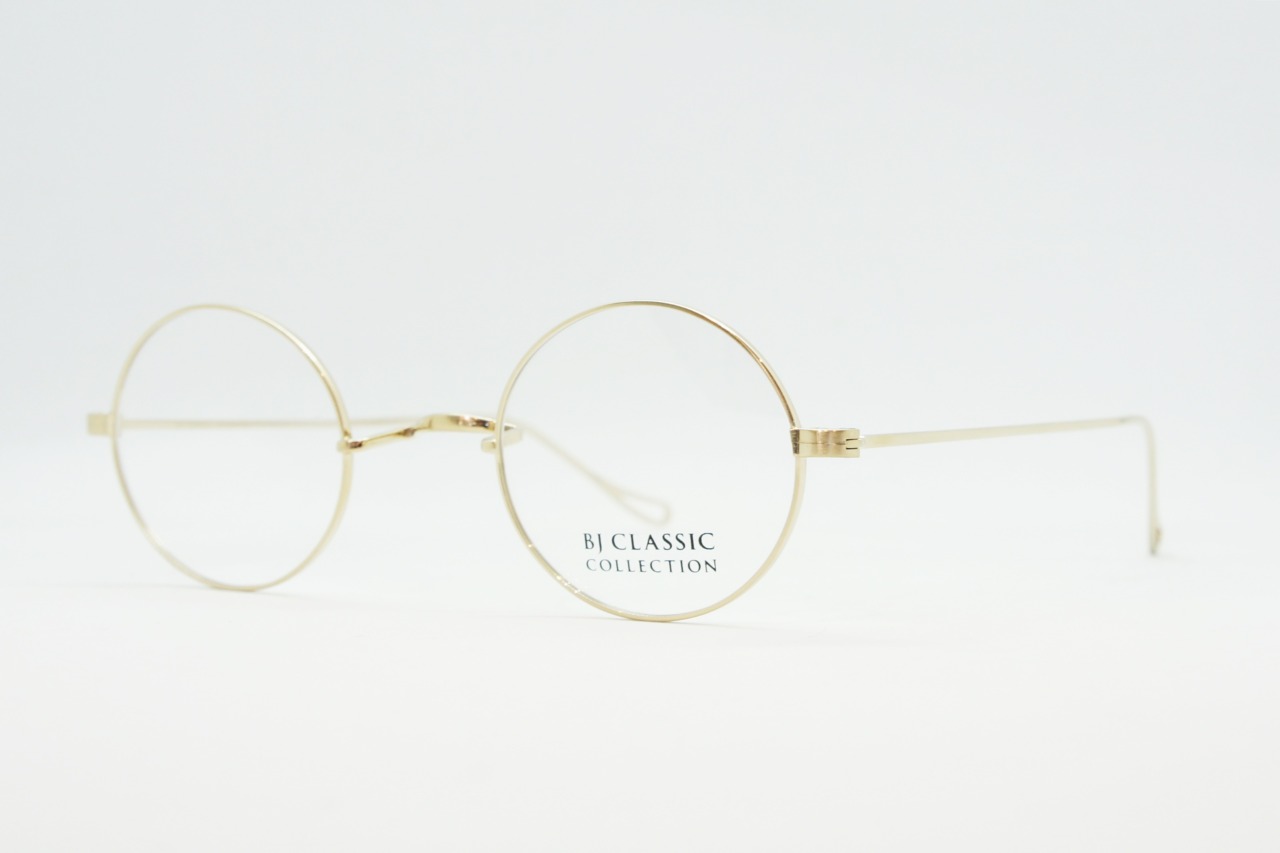 チタン製のメガネ
