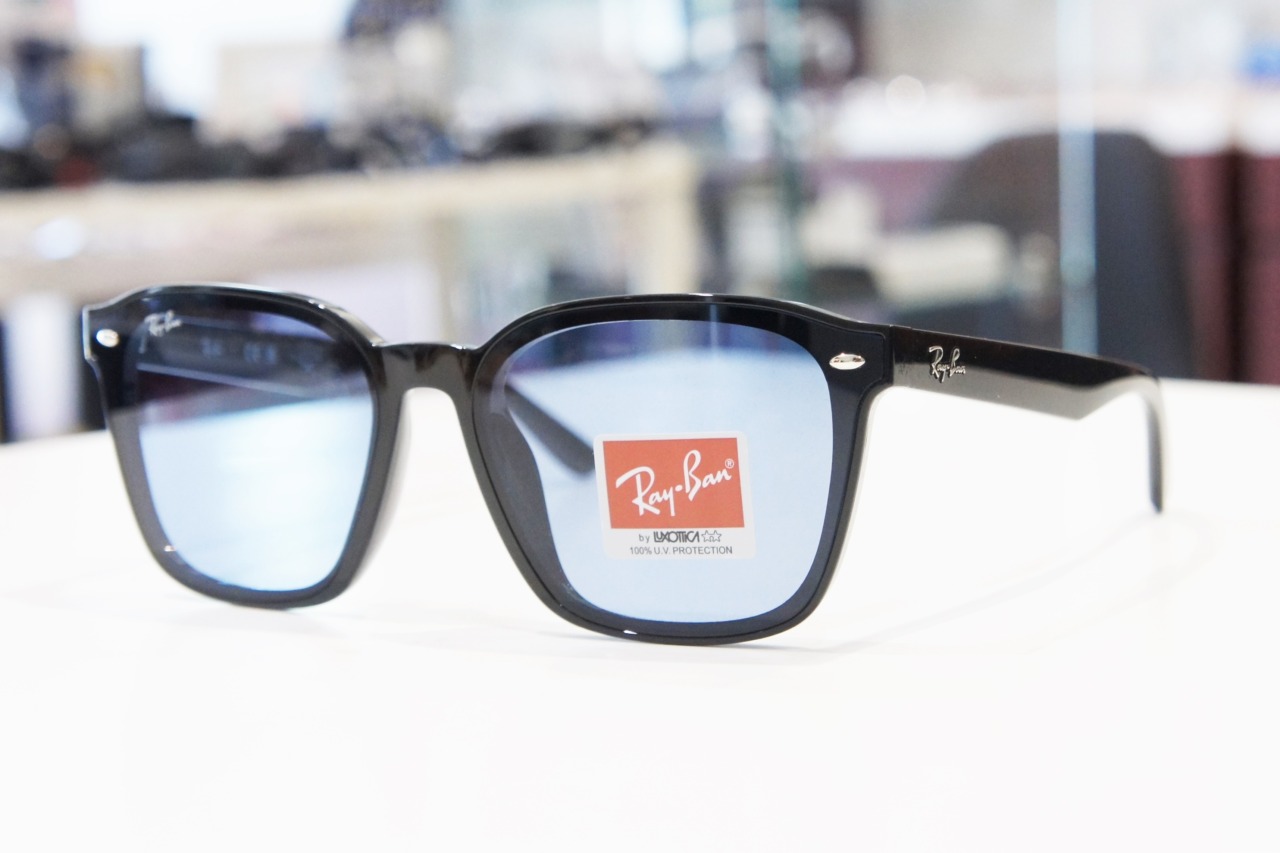 Ray-Ban「RB4392D」601/80カラー ￥14,476-（税込）
