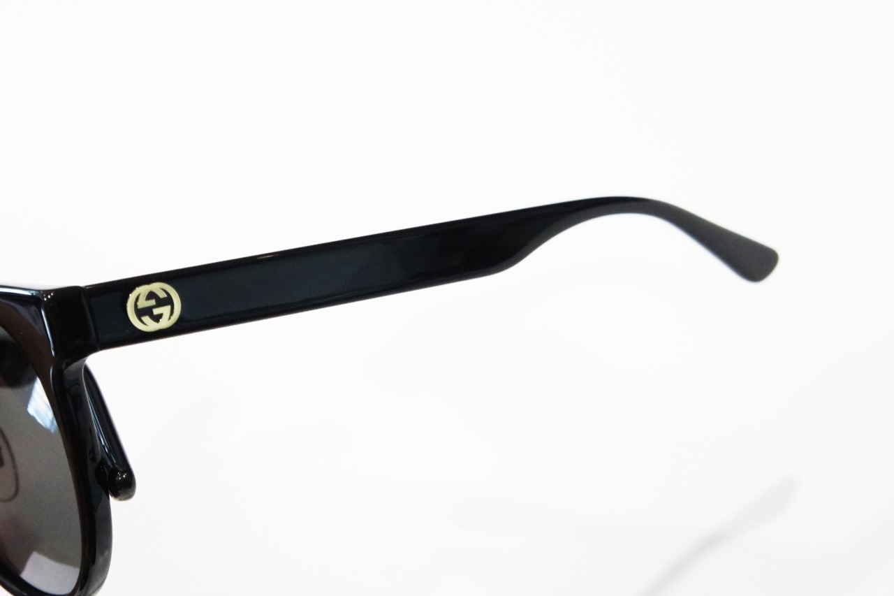 グッチのサングラス「GG1339SK」のテンプル