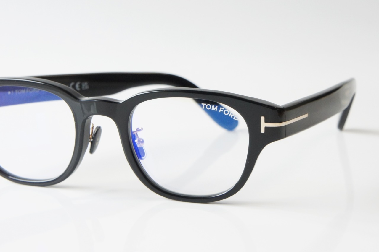 TOM FORD「TF5861-D-B」001